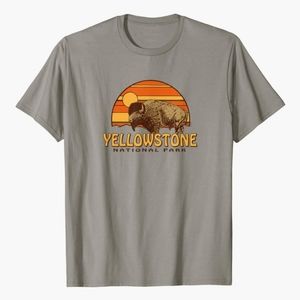 Vintage Yellowstone National Park Buffalo and Bison Sunset T-Shirt